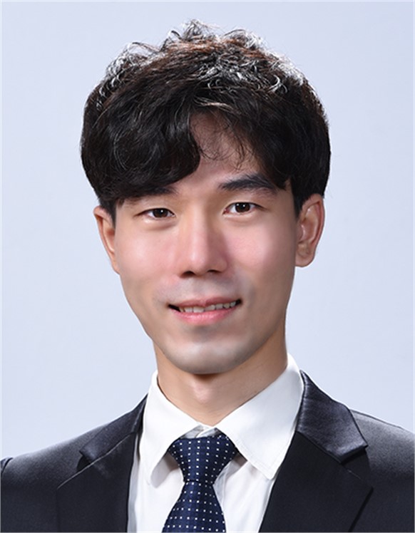 성연욱
